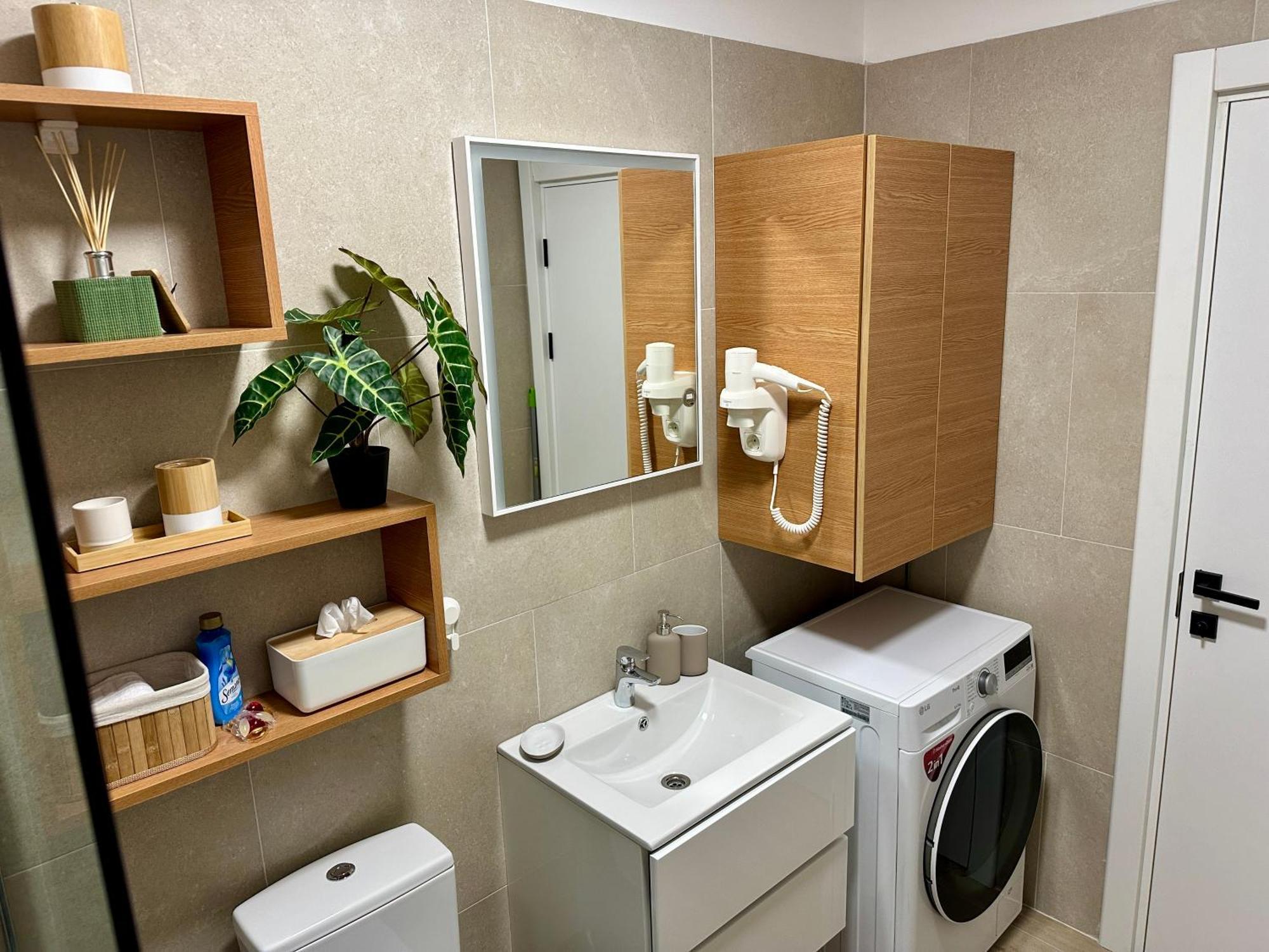 Sunrise Splendor Apartment Navodari Luaran gambar